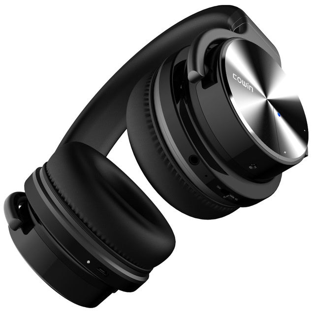 Stylish Cowin E7 Pro: Wireless Bluetooth Headphones in black, featuring stereo sound and call function.